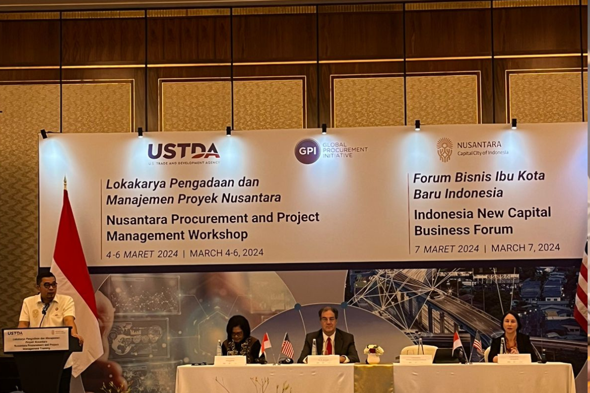 Git: Keunggulan dalam Pengelolaan Versi Proyek
